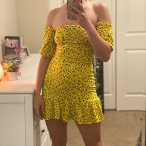 PrettyLittleThing Mini Yellow Dress